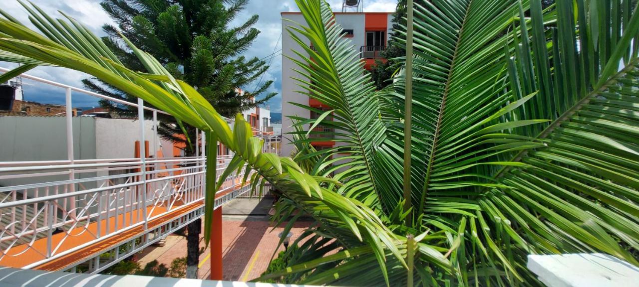 Hotel Emperador Barbosa (Santander) Exterior foto